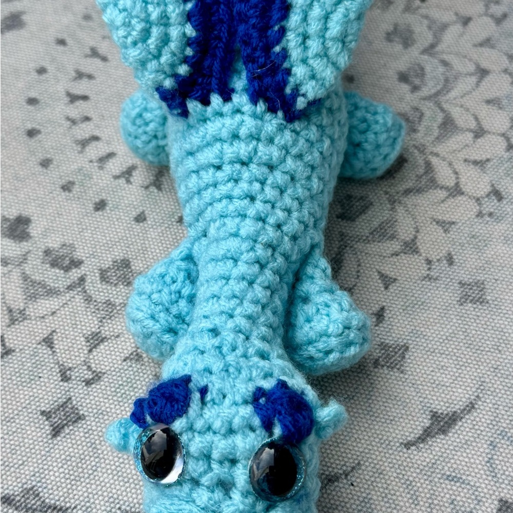 Crochet Air Animals - Picture 1 of 3